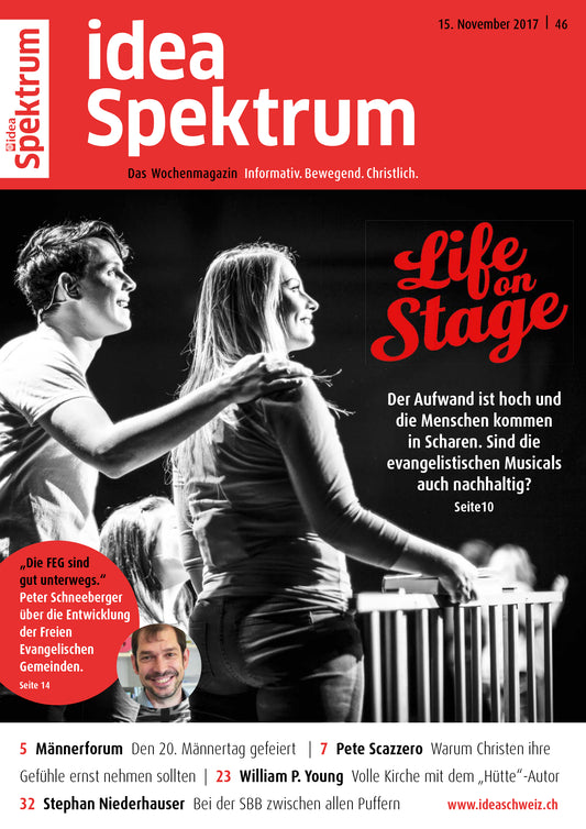 2017-46 Life on Stage